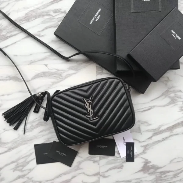 Camera bag Size：23x16x6 Code：505730