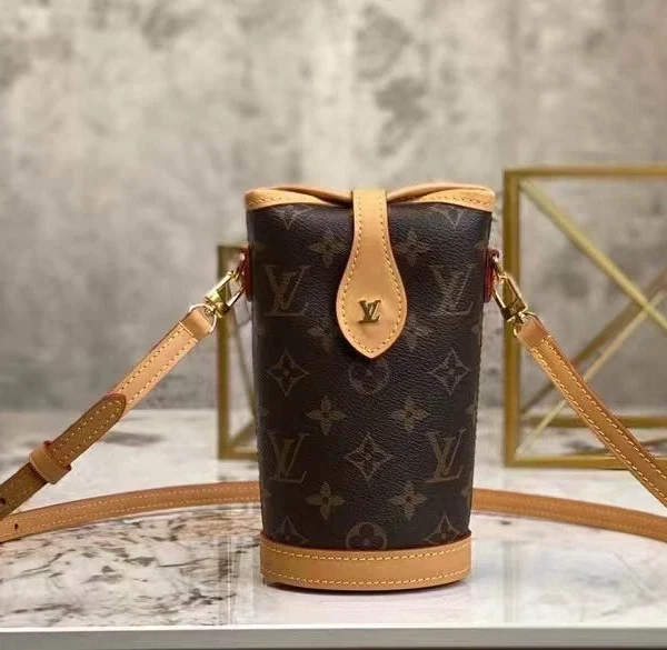 Louis Vuitton Medium Vintage Bag Series Size: 14.5*18*6.5cm