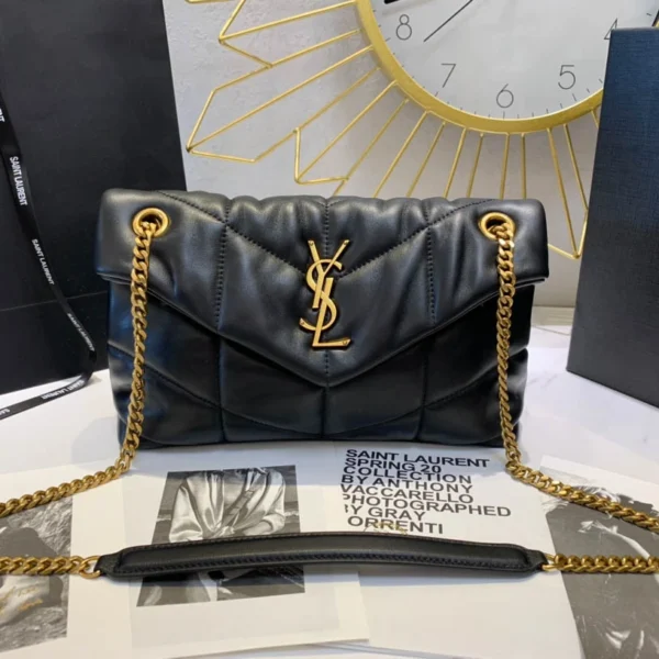 Lambskin bag Size:29x17x11cm Model:577476